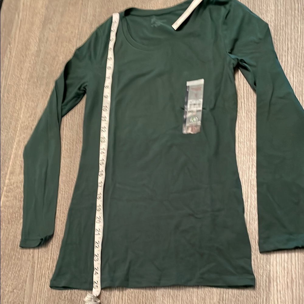 No Boundaries Fitted Green Long Sleeve Tee - Picture 4 of 7